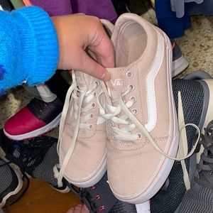 Women’s vans